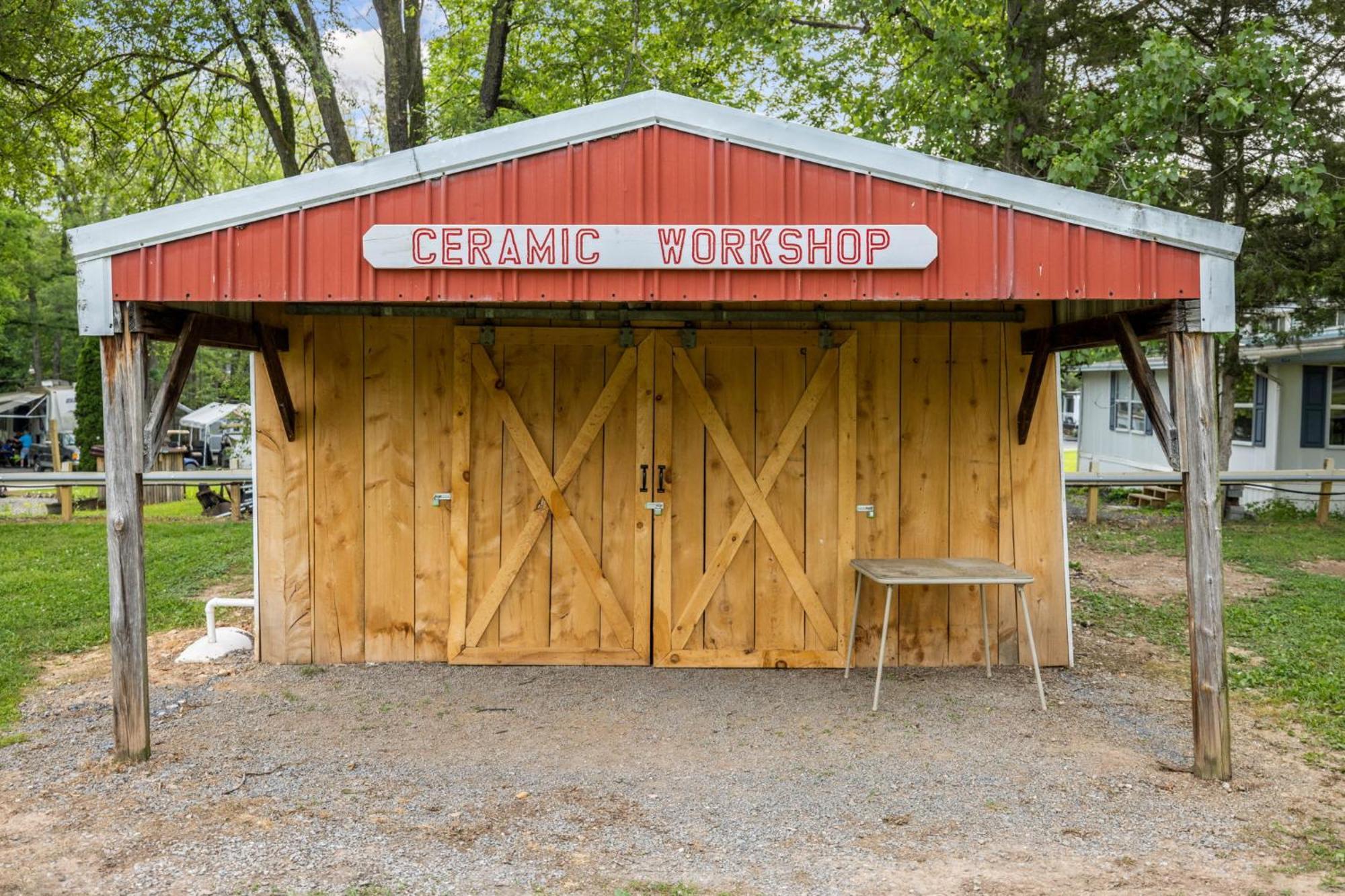 Deluxe Cabin7 Within